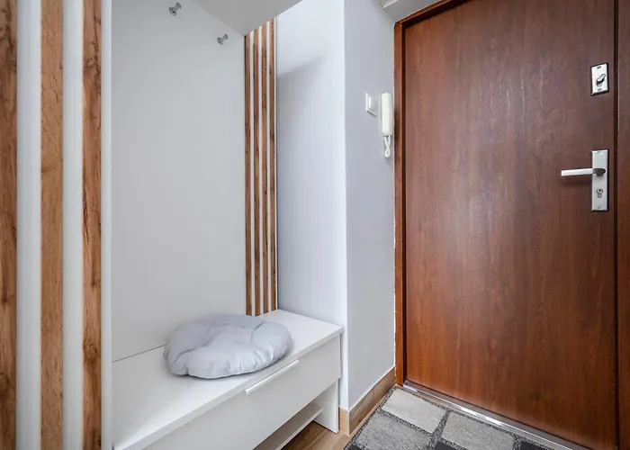 Manufaktura Comfort By Bookinghost