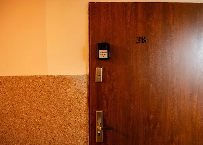 Manufaktura Comfort By Bookinghost